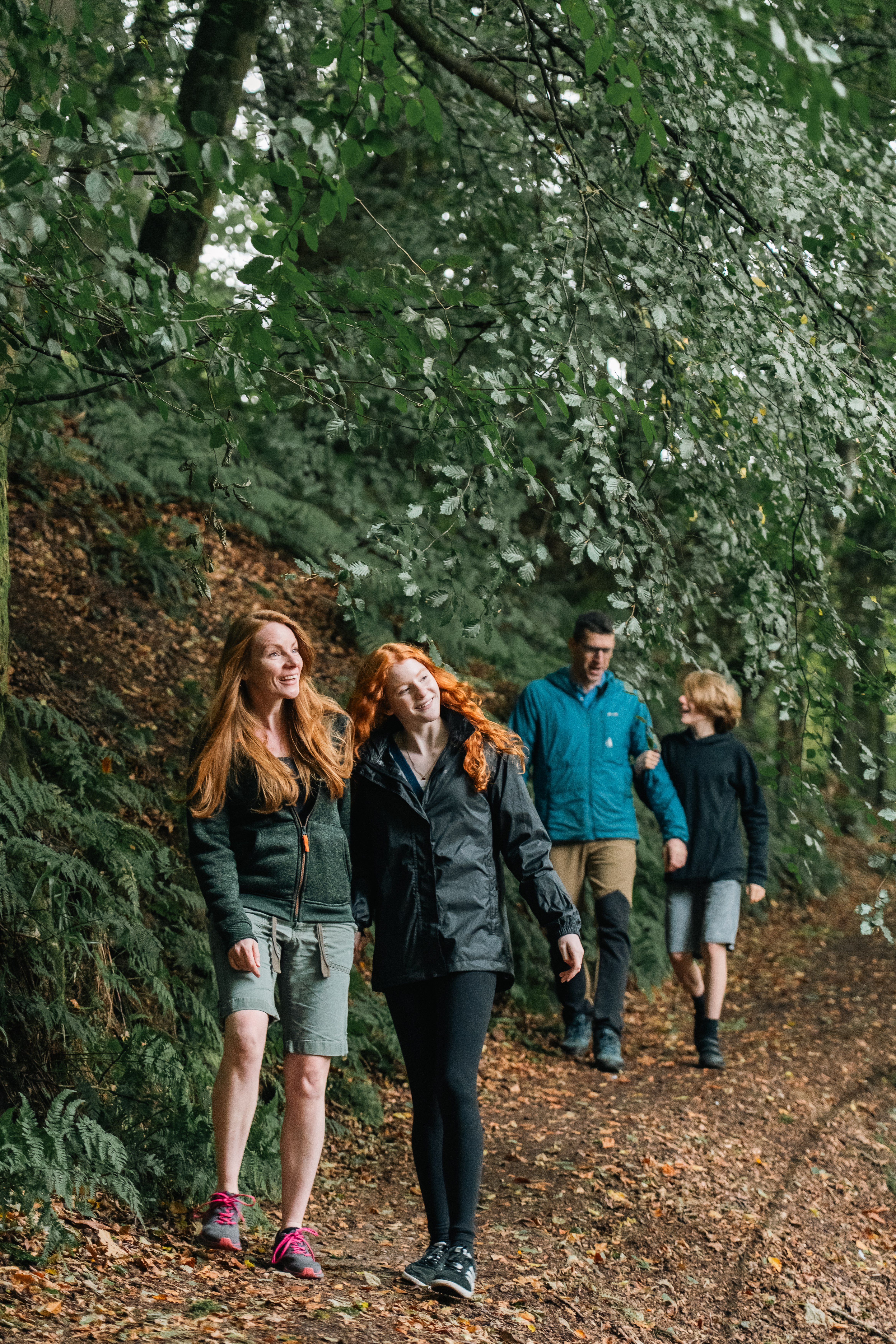 EE family walk